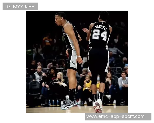 现役Nike签名鞋合同球星盘点NBA六人WNBA三人齐聚一堂